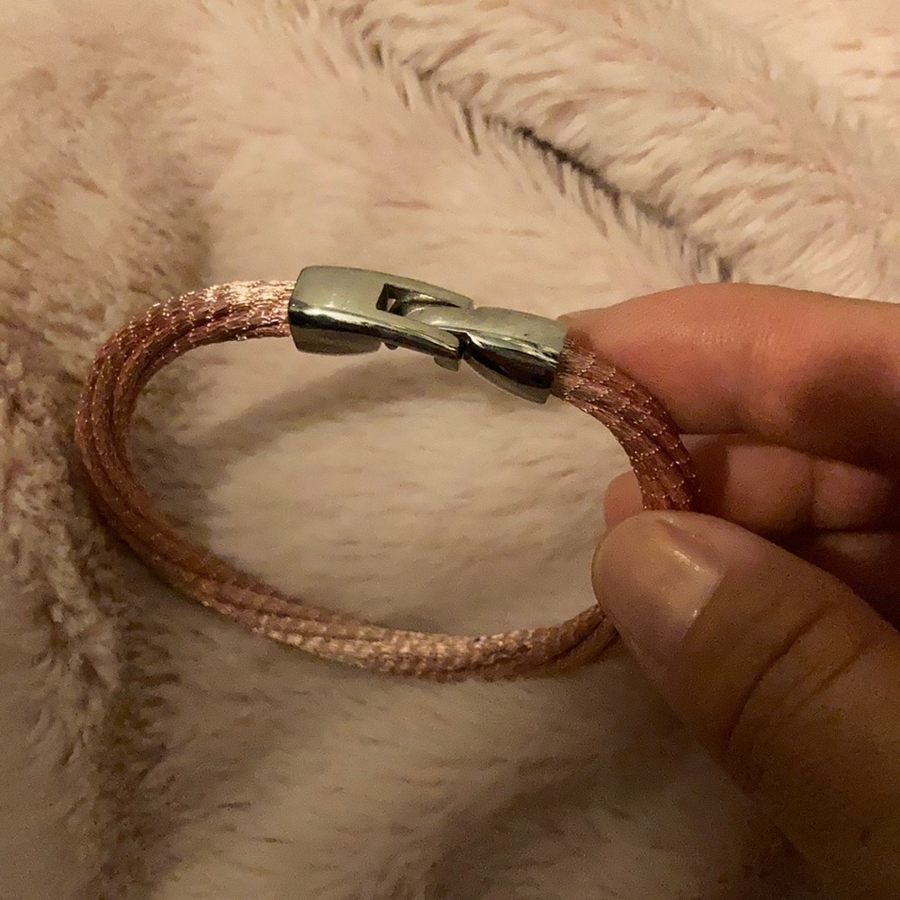 8” twisted mesh pink leather bracelet